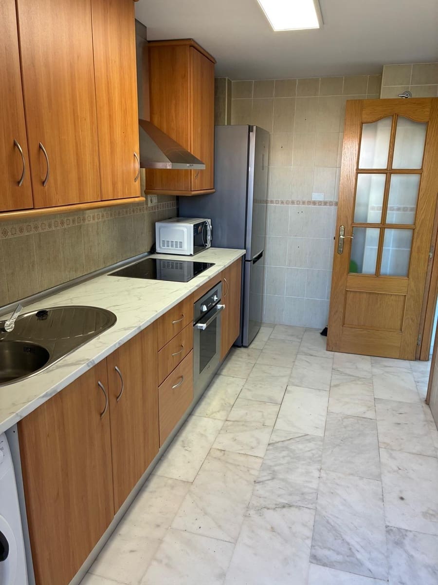 3 slaapkamer Flat te koop in Alicante stad - € 189.000 (Ref: 10055503)