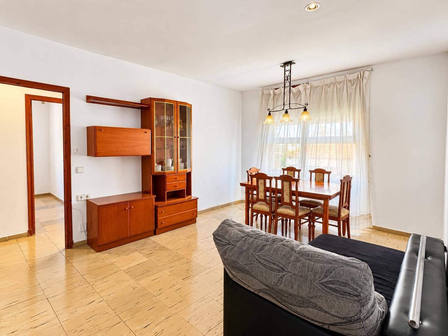 4 bedroom Flat for sale in San Juan de Alicante / Sant Joan d'Alacant - € 190,000 (Ref: 10157851)