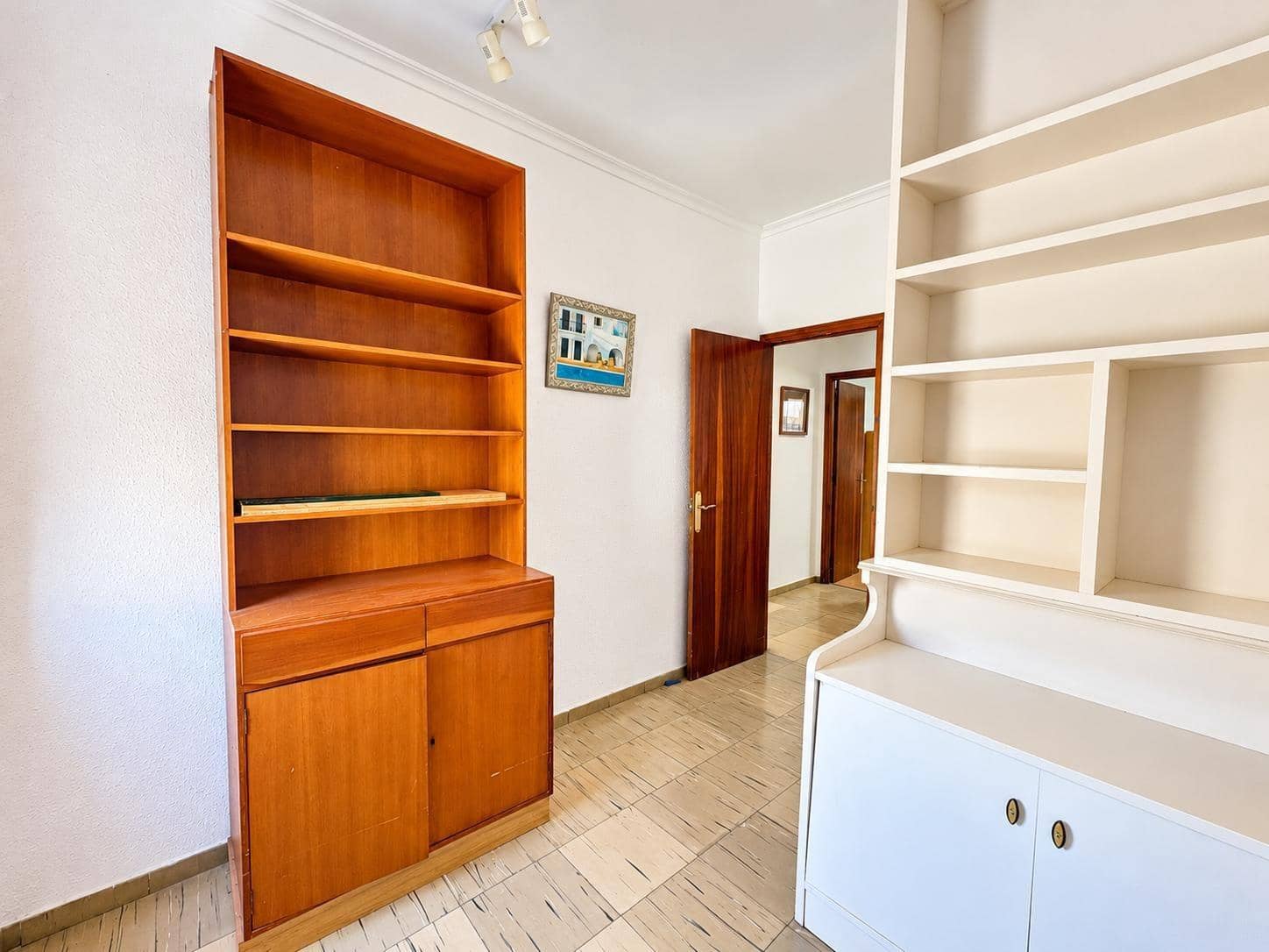 4 bedroom Flat for sale in San Juan de Alicante / Sant Joan d'Alacant - € 190,000 (Ref: 10157851)