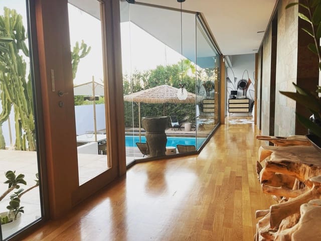 4 soveværelse Villa til leje i Petrel / Petrer med swimmingpool garage - € 3.500 (Ref: 10177395)