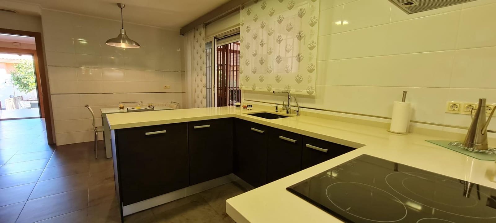 6 bedroom Villa for sale in Muchamiel / Mutxamel with pool garage - € 740,000 (Ref: 8999241)