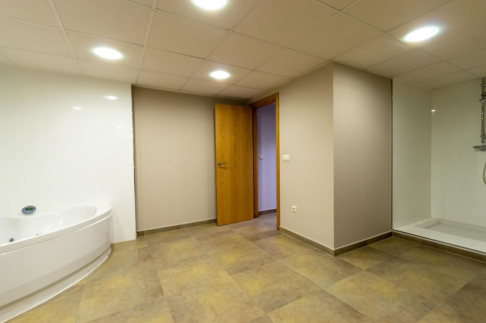 6 bedroom Villa for sale in Muchamiel / Mutxamel with pool garage - € 740,000 (Ref: 8999241)