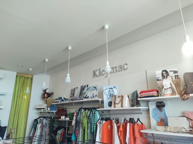 Kommersiell till salu i Playa de San Juan, Alicante stad - 128 500 € (Ref: 8999242)