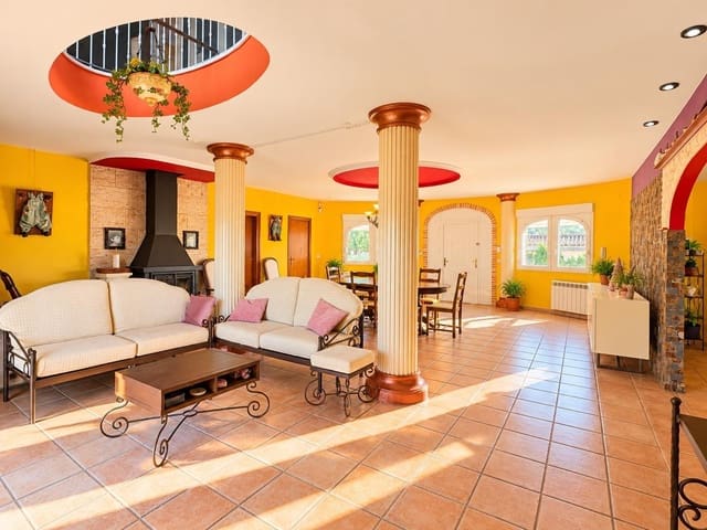 4 quarto Moradia para venda em Busot com piscina - 660 000 € (Ref: 8999253)