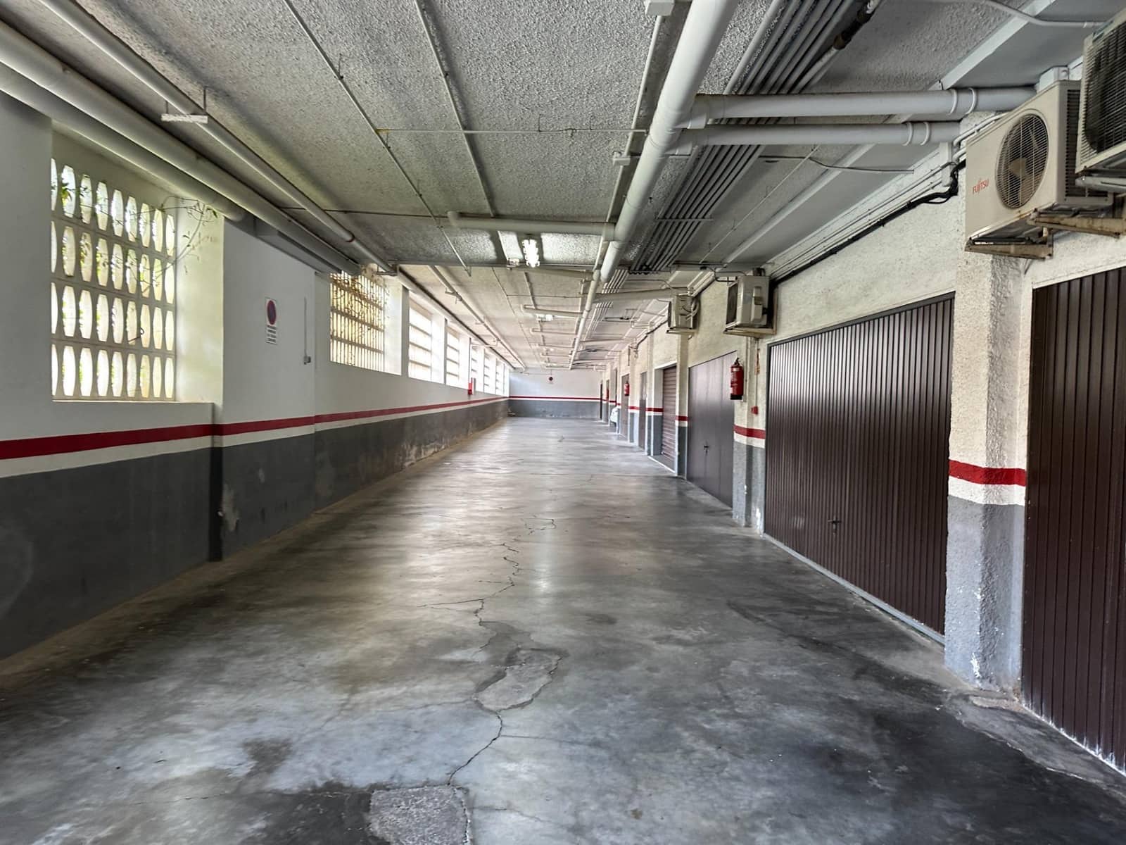 4 quarto Moradia em Banda para venda em Playa de San Juan com piscina garagem - 499 000 € (Ref: 8999257)