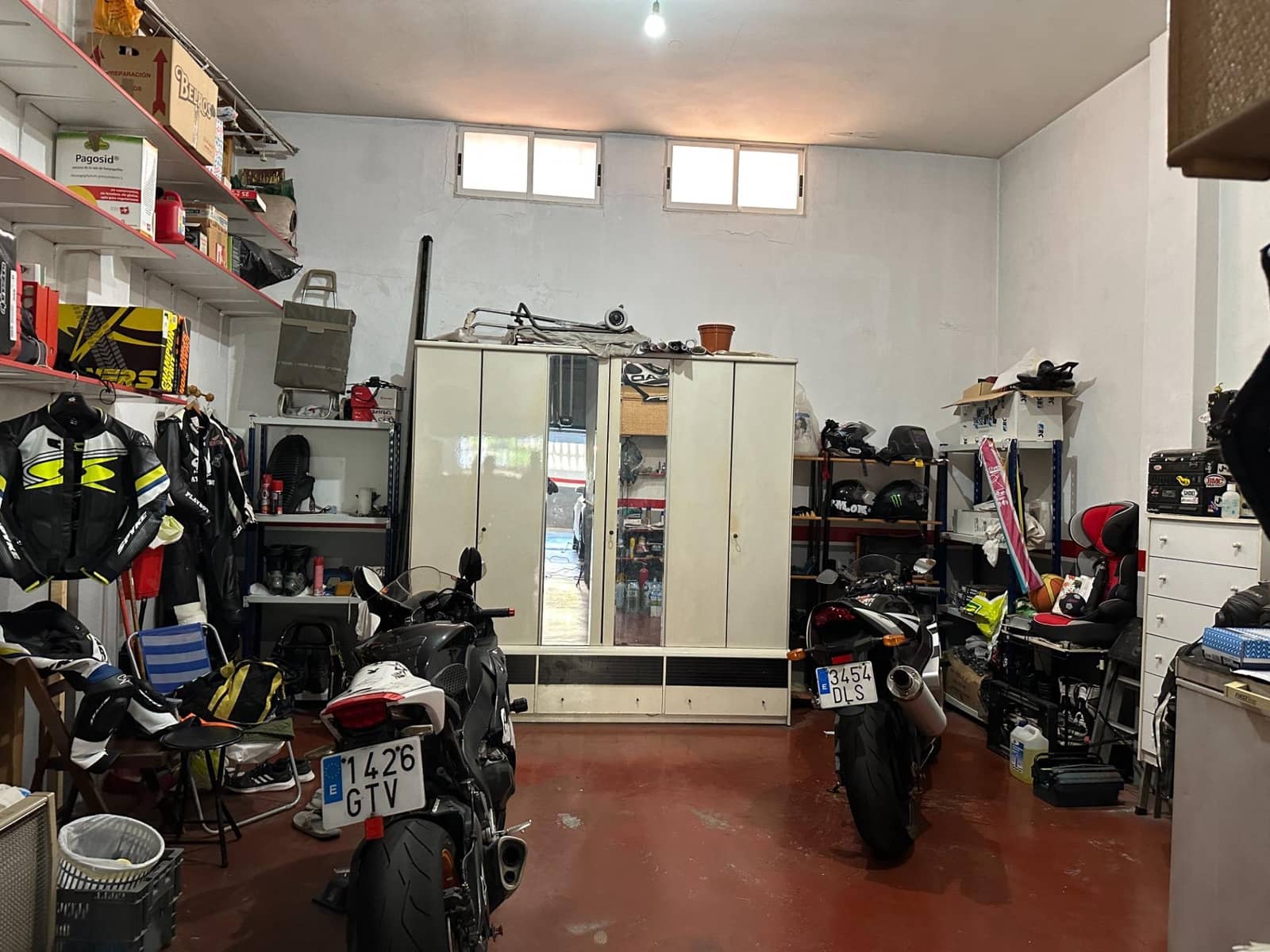 4 quarto Moradia em Banda para venda em Playa de San Juan com piscina garagem - 499 000 € (Ref: 8999257)