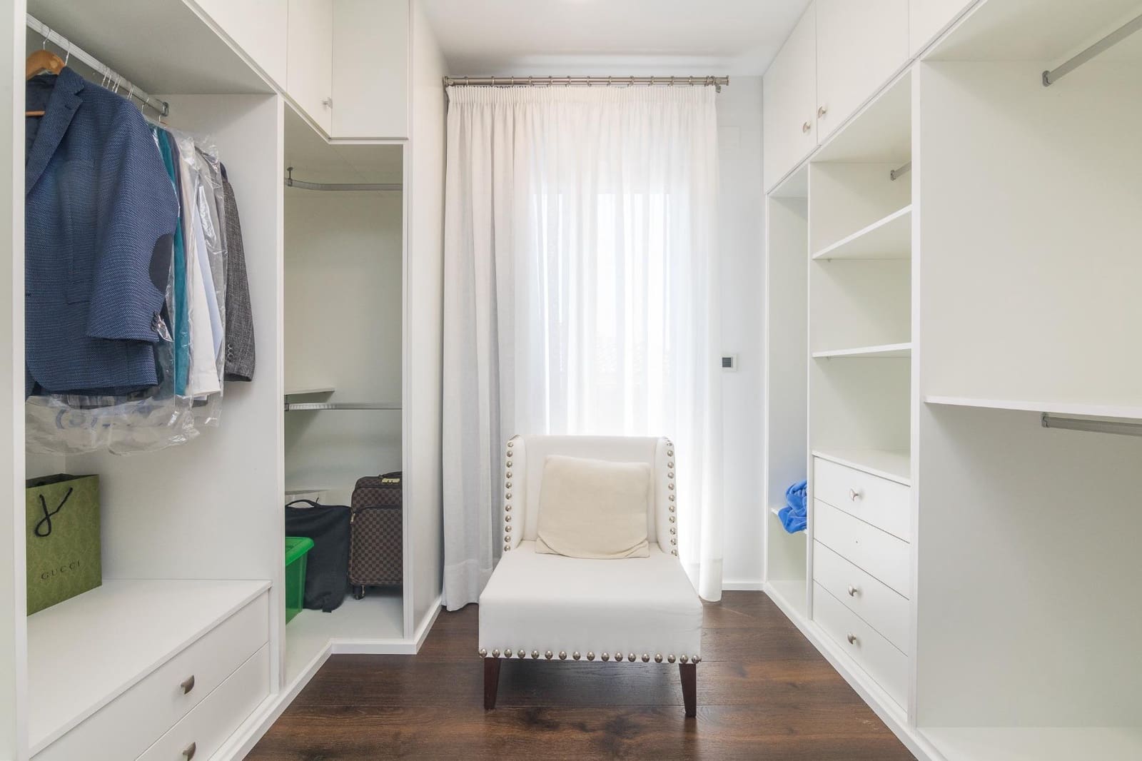 4 soveværelse Villa til salg i Arenales del Sol med swimmingpool garage - € 1.700.000 (Ref: 9017309)