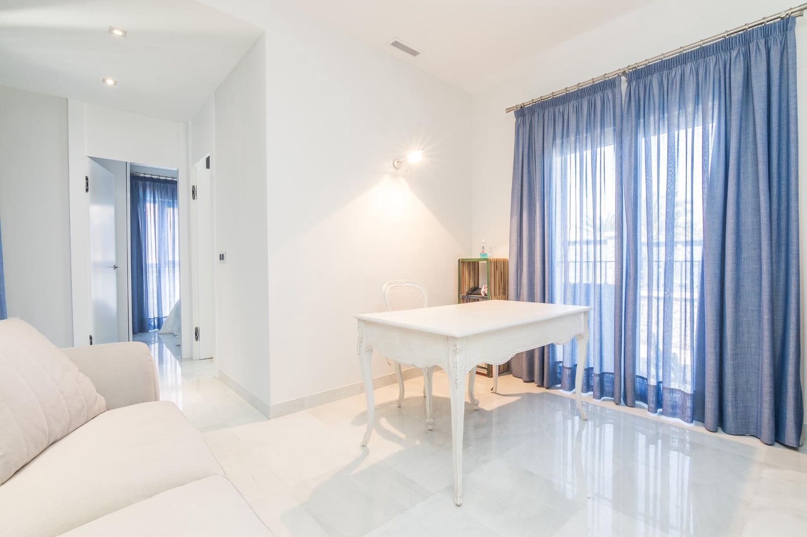 4 soveværelse Villa til salg i Arenales del Sol med swimmingpool garage - € 1.700.000 (Ref: 9017309)