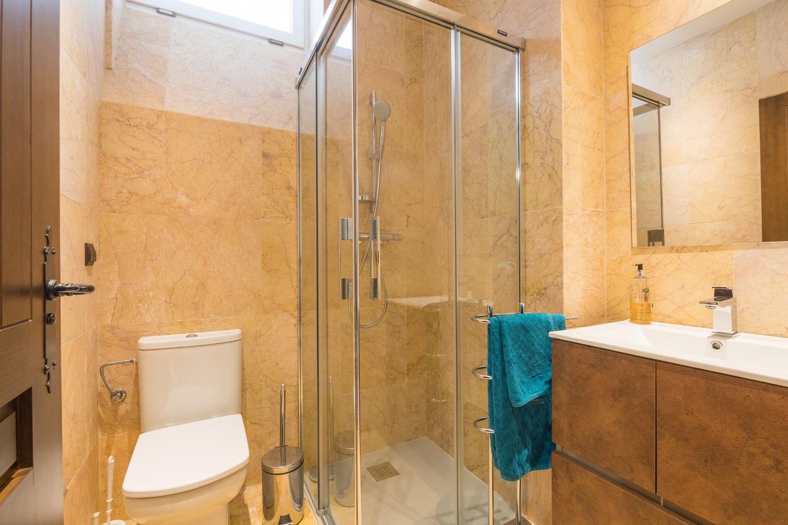 4 soveværelse Villa til salg i Arenales del Sol med swimmingpool garage - € 1.700.000 (Ref: 9017309)