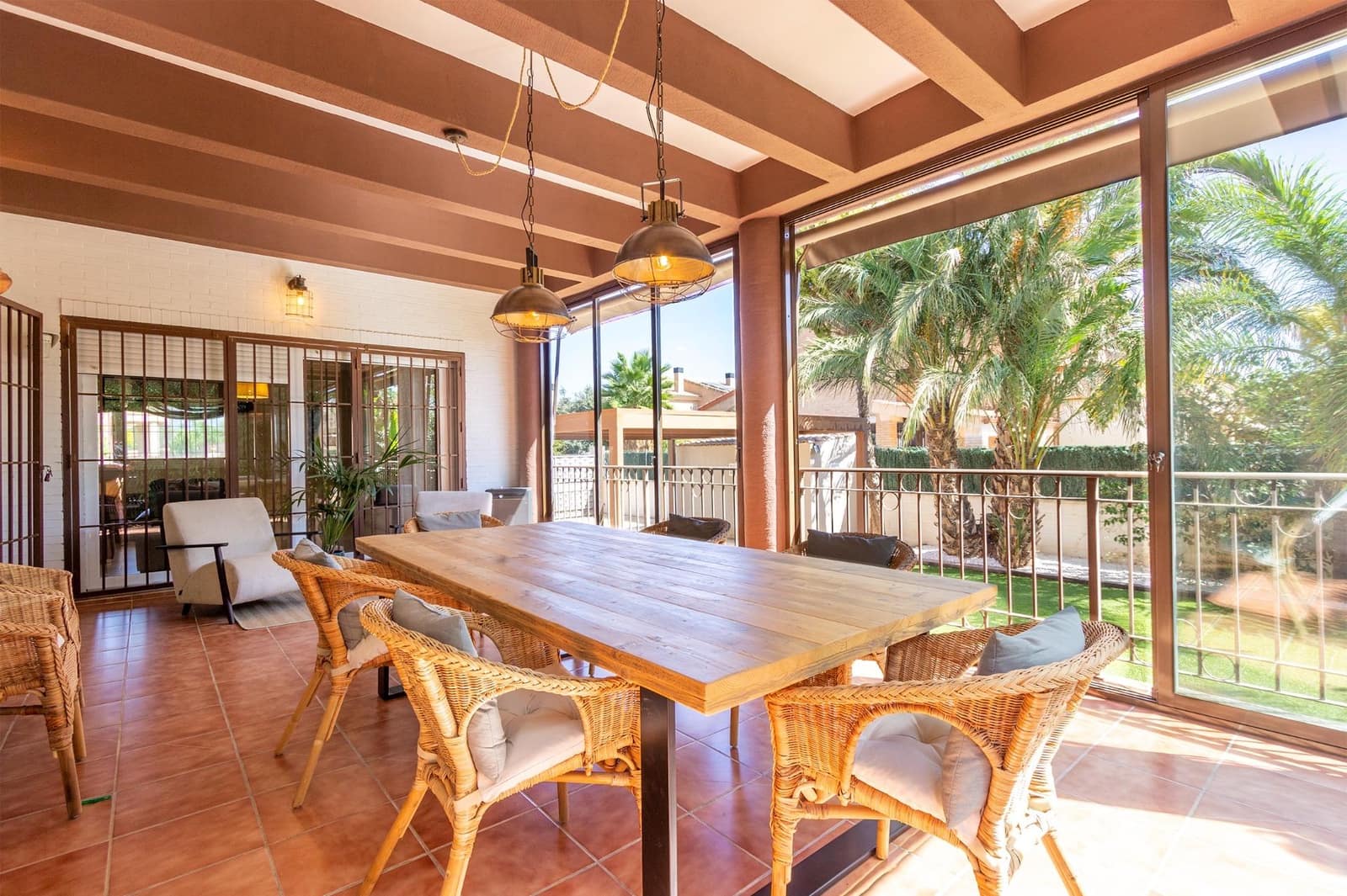 Chalet de 6 habitaciones en Muchamiel / Mutxamel en venta con piscina garaje - 740.000 € (Ref: 9232792)