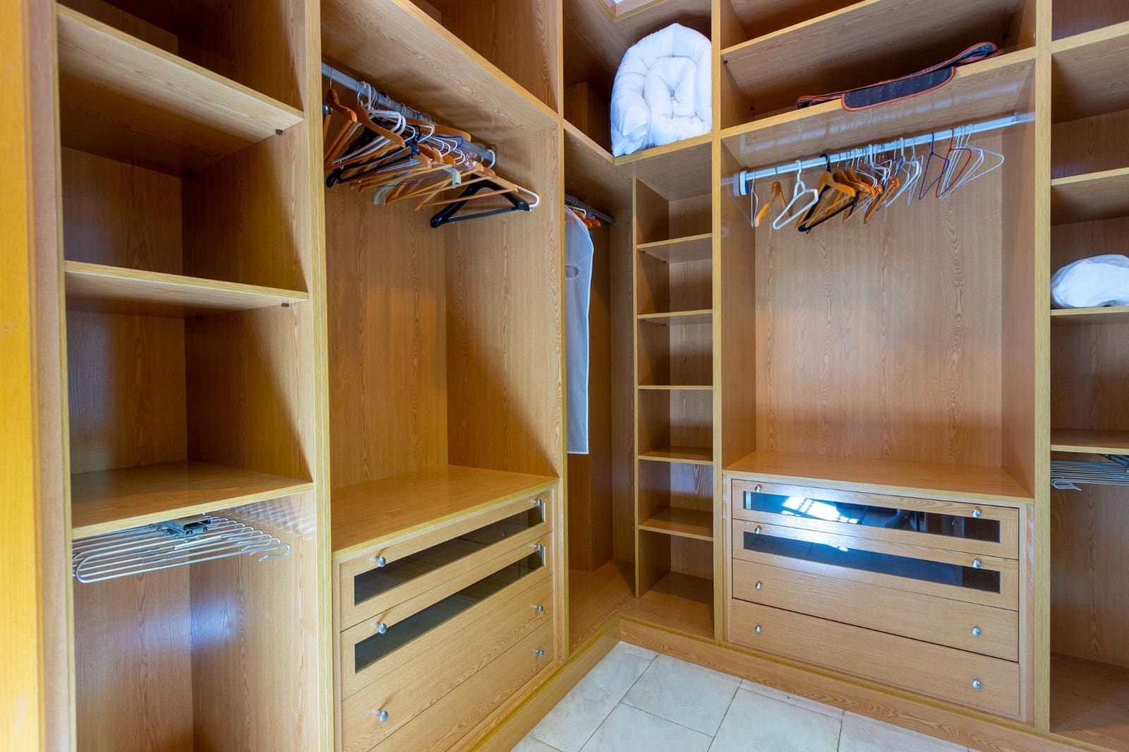 Chalet de 6 habitaciones en Muchamiel / Mutxamel en venta con piscina garaje - 740.000 € (Ref: 9232792)