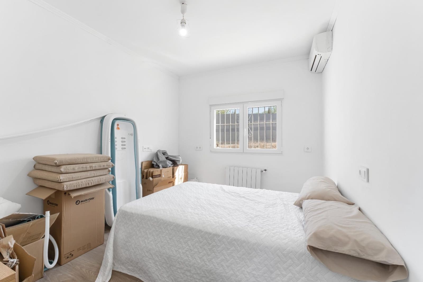 5 chambre Villa/Maison à vendre à Moralet - 350 000 € (Ref: 9282387)