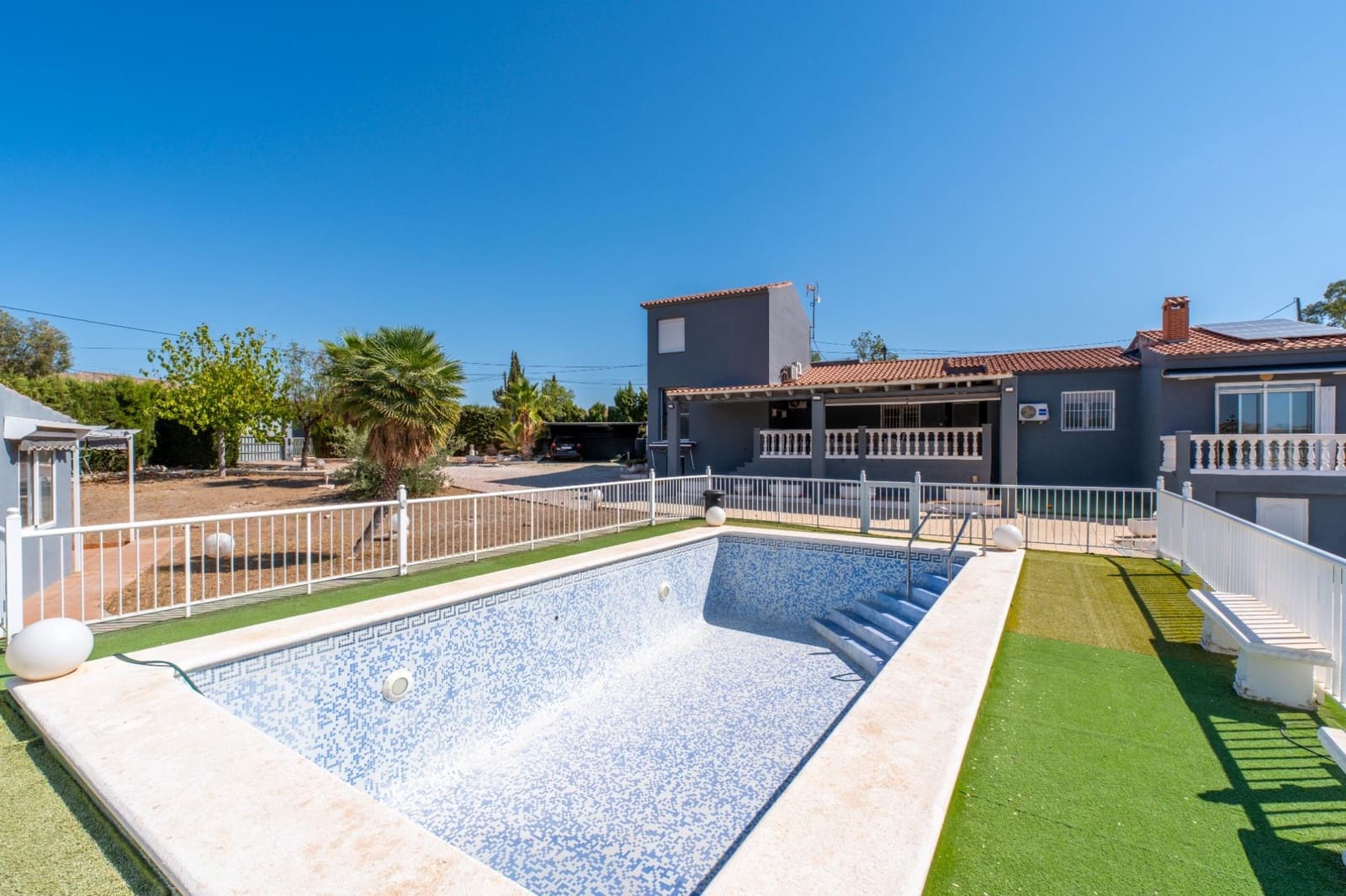 5 chambre Villa/Maison à vendre à Moralet - 350 000 € (Ref: 9282387)