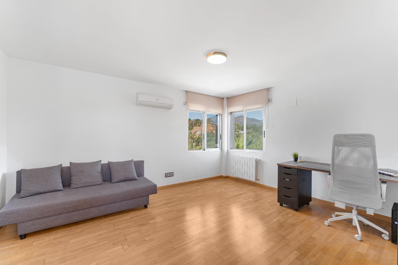 5 chambre Villa/Maison à vendre à Moralet - 350 000 € (Ref: 9282387)