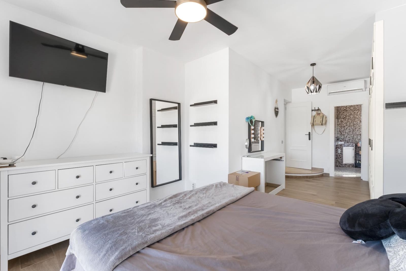 5 chambre Villa/Maison à vendre à Moralet - 350 000 € (Ref: 9282387)