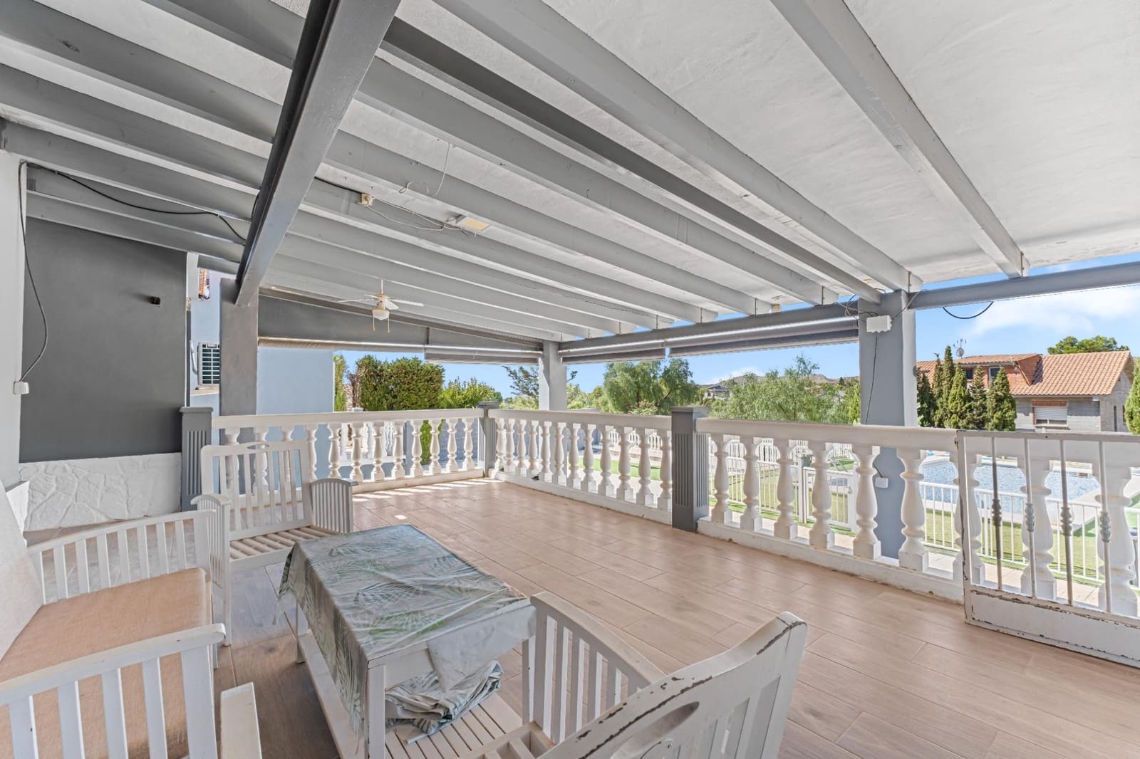 5 chambre Villa/Maison à vendre à Moralet - 350 000 € (Ref: 9282387)