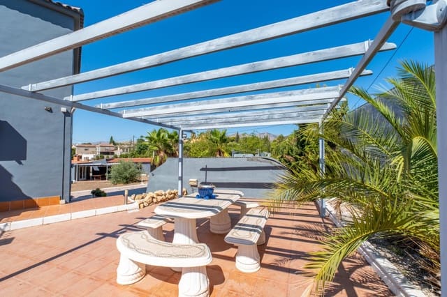 5 bedroom Villa for sale in Moralet, Alicante / Alacant city - € 350,000 (Ref: 9282387)