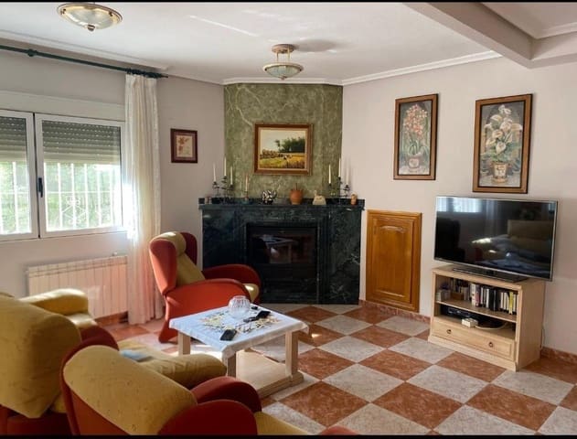 4 soverom Villa til salgs i Sax med svømmebasseng garasje - € 360 000 (Ref: 9311083)