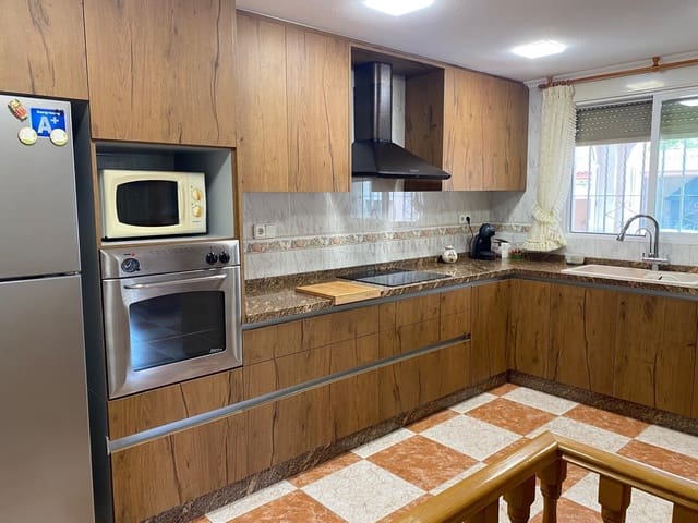 4 soverom Villa til salgs i Sax med svømmebasseng garasje - € 360 000 (Ref: 9311083)