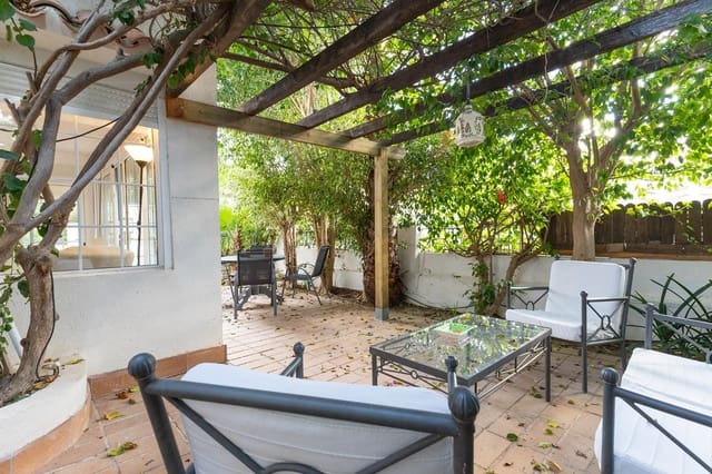 6 sypialnia Willa na sprzedaż w El Campello z garażem - 695 000 € (Ref: 9362528)