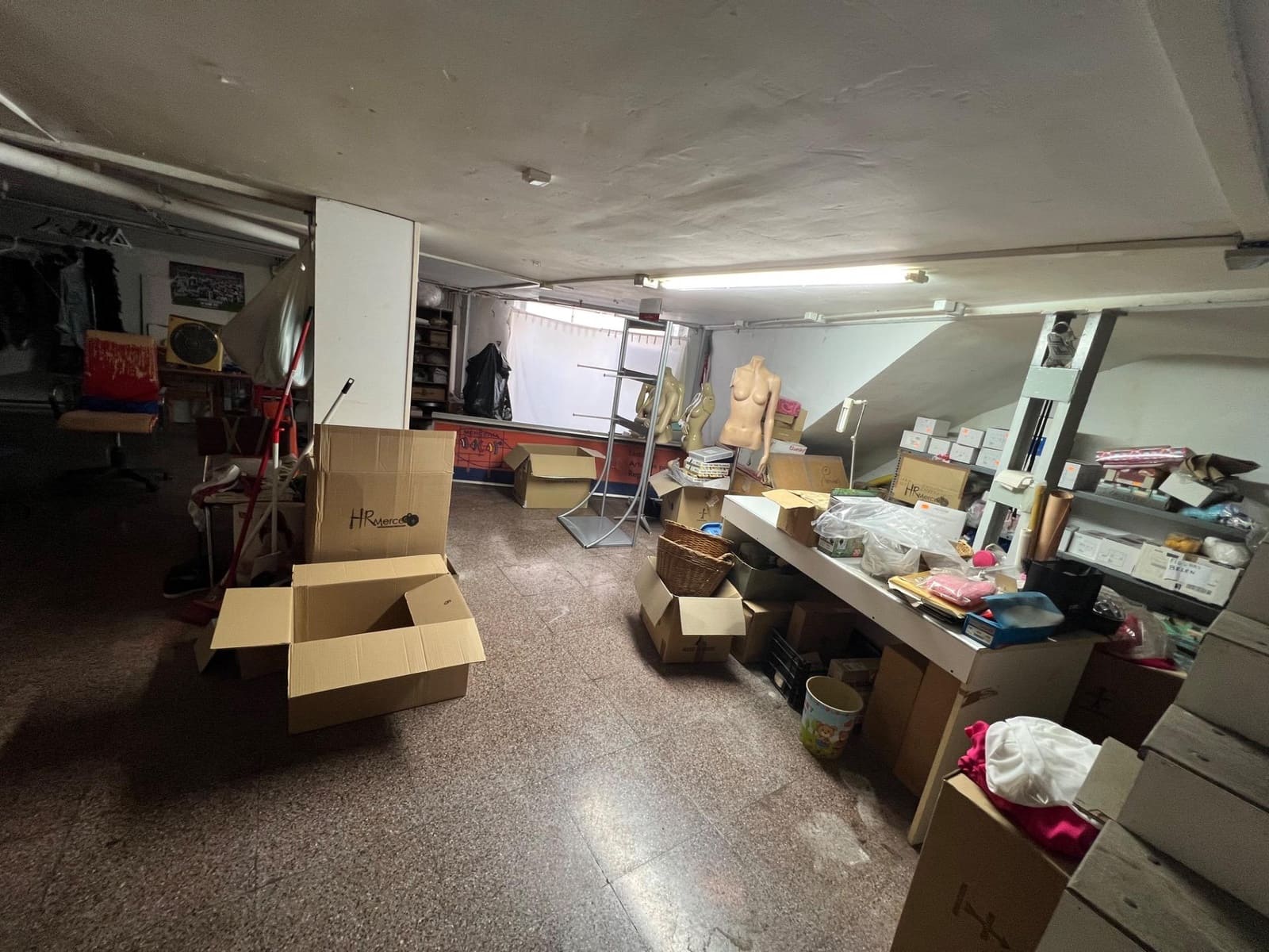 Commercieel te koop in Elda - € 81.000 (Ref: 9468583)