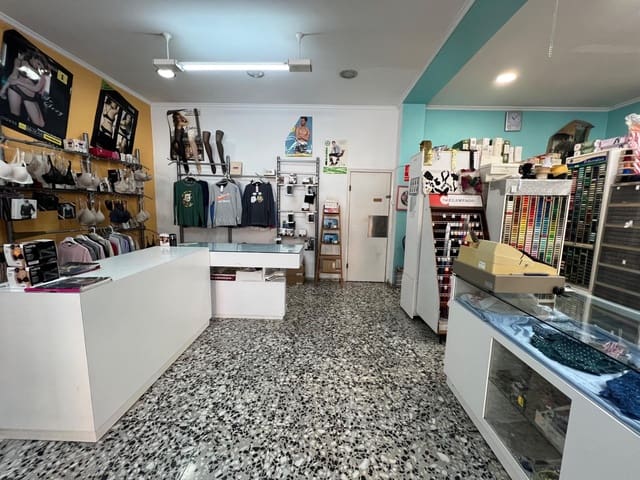 Commercieel te koop in Elda - € 81.000 (Ref: 9468583)