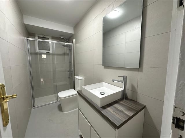 4 quarto Apartamento para venda em Alicante cidade - 269 000 € (Ref: 9468587)