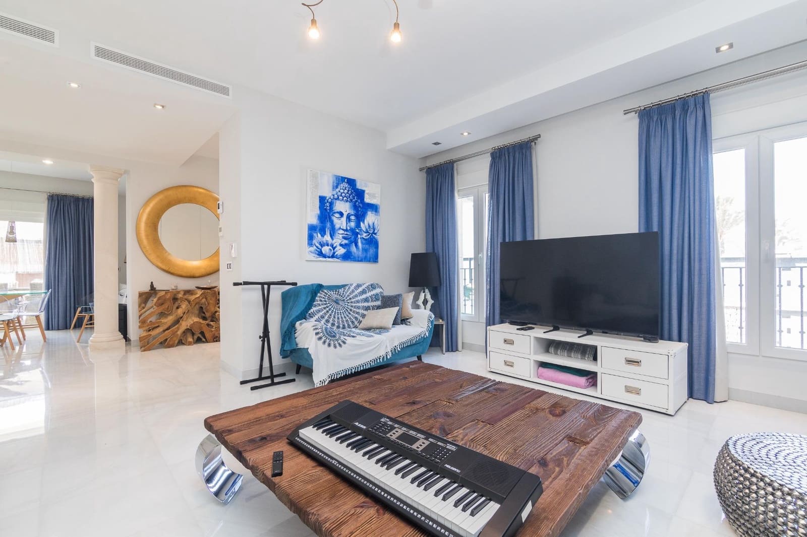 4 bedroom Villa for sale in Arenales del Sol with pool garage - € 1,700,000 (Ref: 9468589)