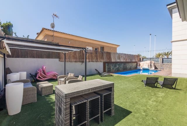 4 bedroom Villa for sale in Arenales del Sol, Elche / Elx with pool garage - € 1,700,000 (Ref: 9468589)