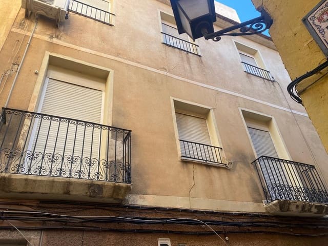 Apartamento de 6 habitaciones en Petrel / Petrer en venta - 104.500 € (Ref: 9468591)