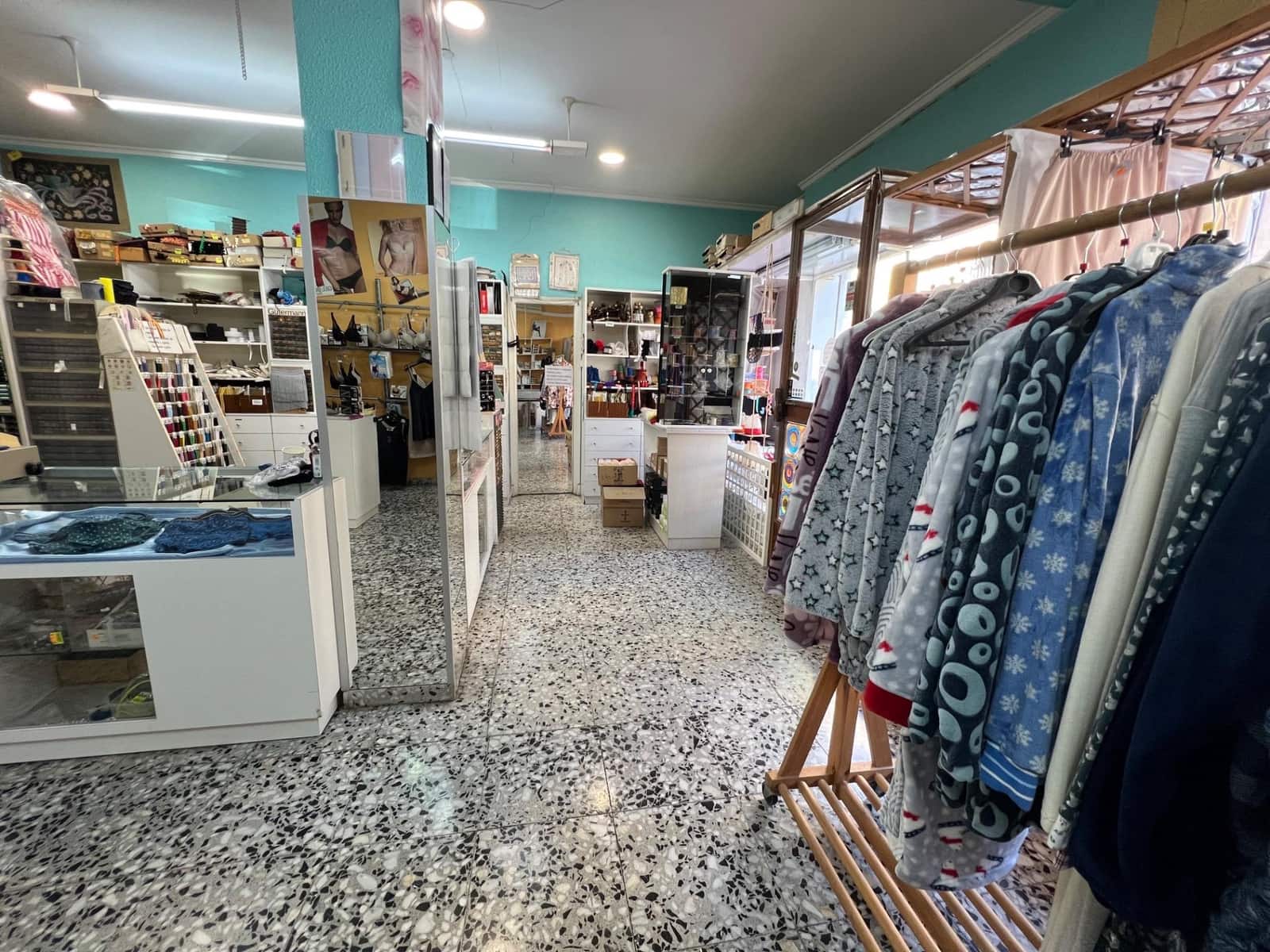 Commercieel te koop in Elda - € 81.000 (Ref: 9502621)