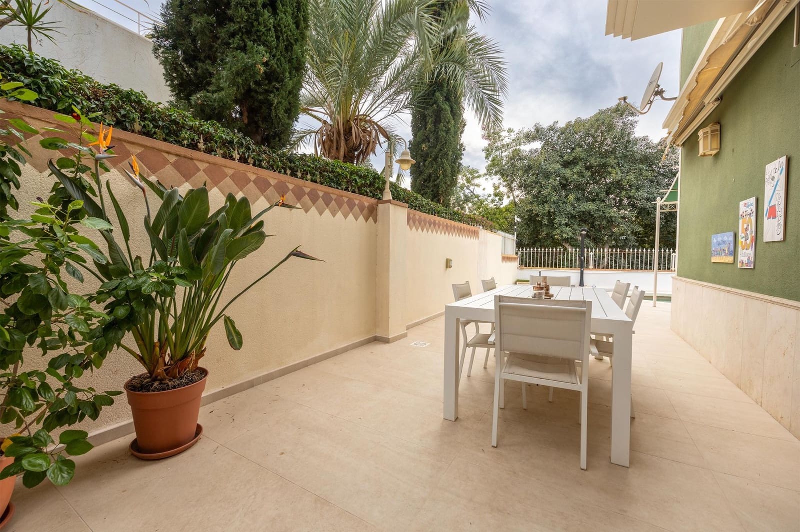 5 soveværelse Villa til salg i Alicante by med swimmingpool garage - € 1.295.000 (Ref: 9502634)