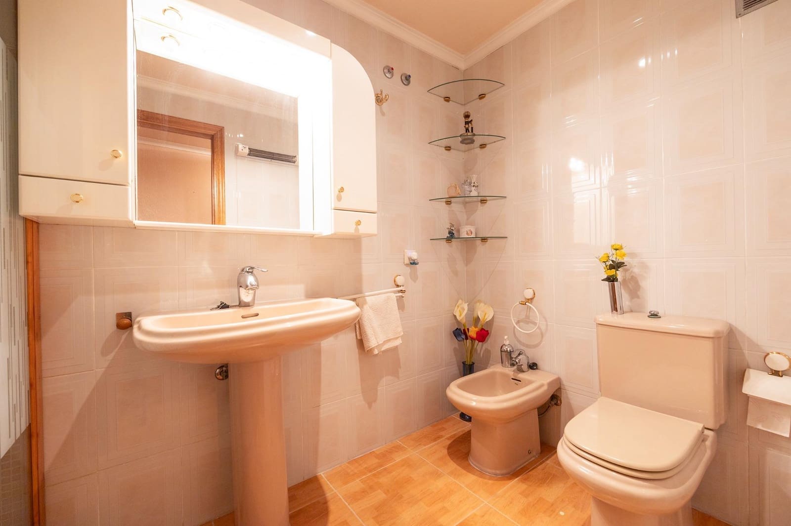 4 makuuhuone Asunto myytävänä paikassa Alicante kaupunki mukana 
autotalli - 425 000 € (Ref: 9504493)