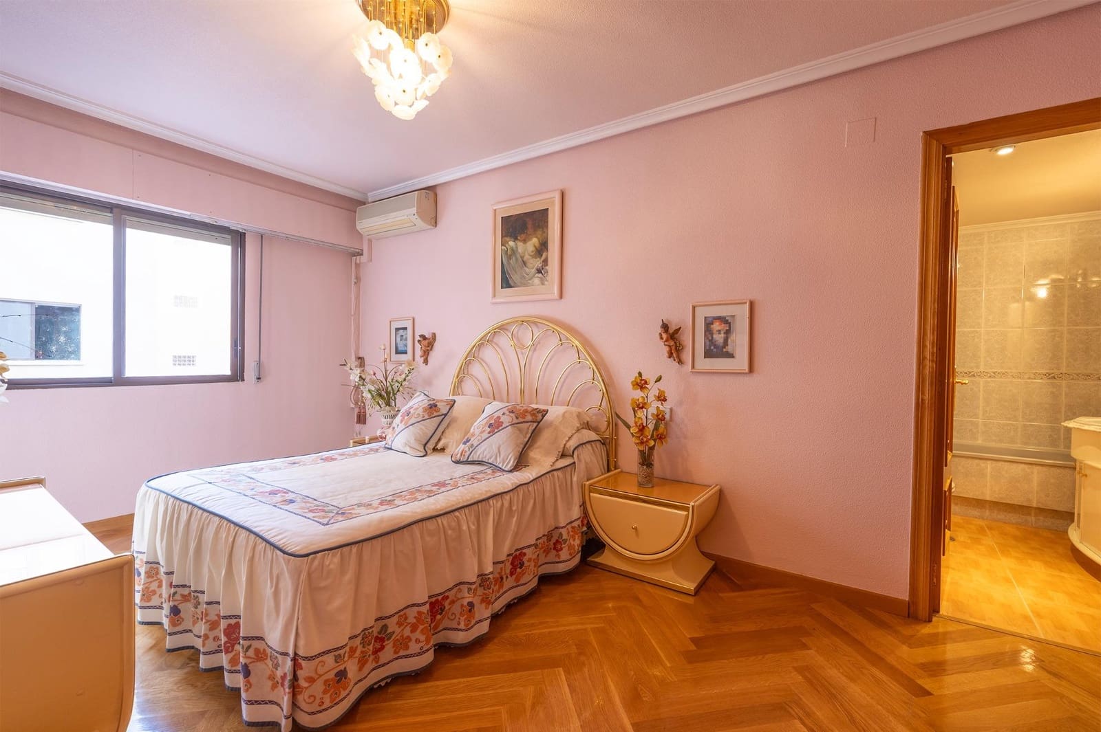 4 makuuhuone Asunto myytävänä paikassa Alicante kaupunki mukana 
autotalli - 425 000 € (Ref: 9504493)