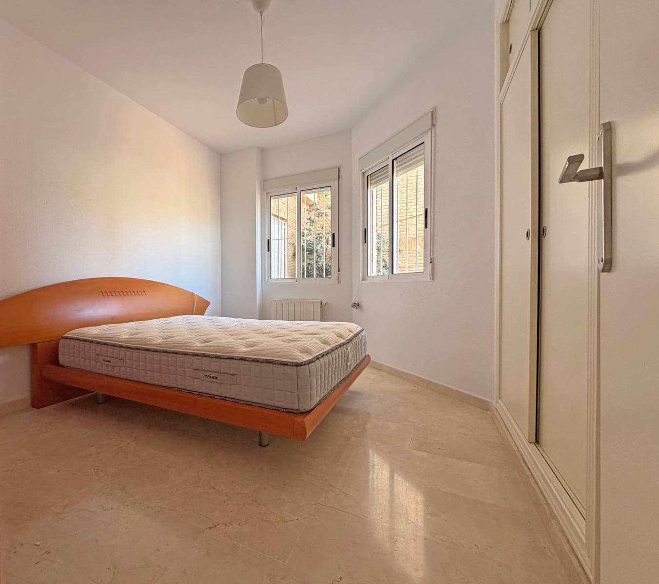 5 makuuhuone Huvila myytävänä paikassa Playa de San Juan mukana uima-altaan 
autotalli - 825 000 € (Ref: 9513602)