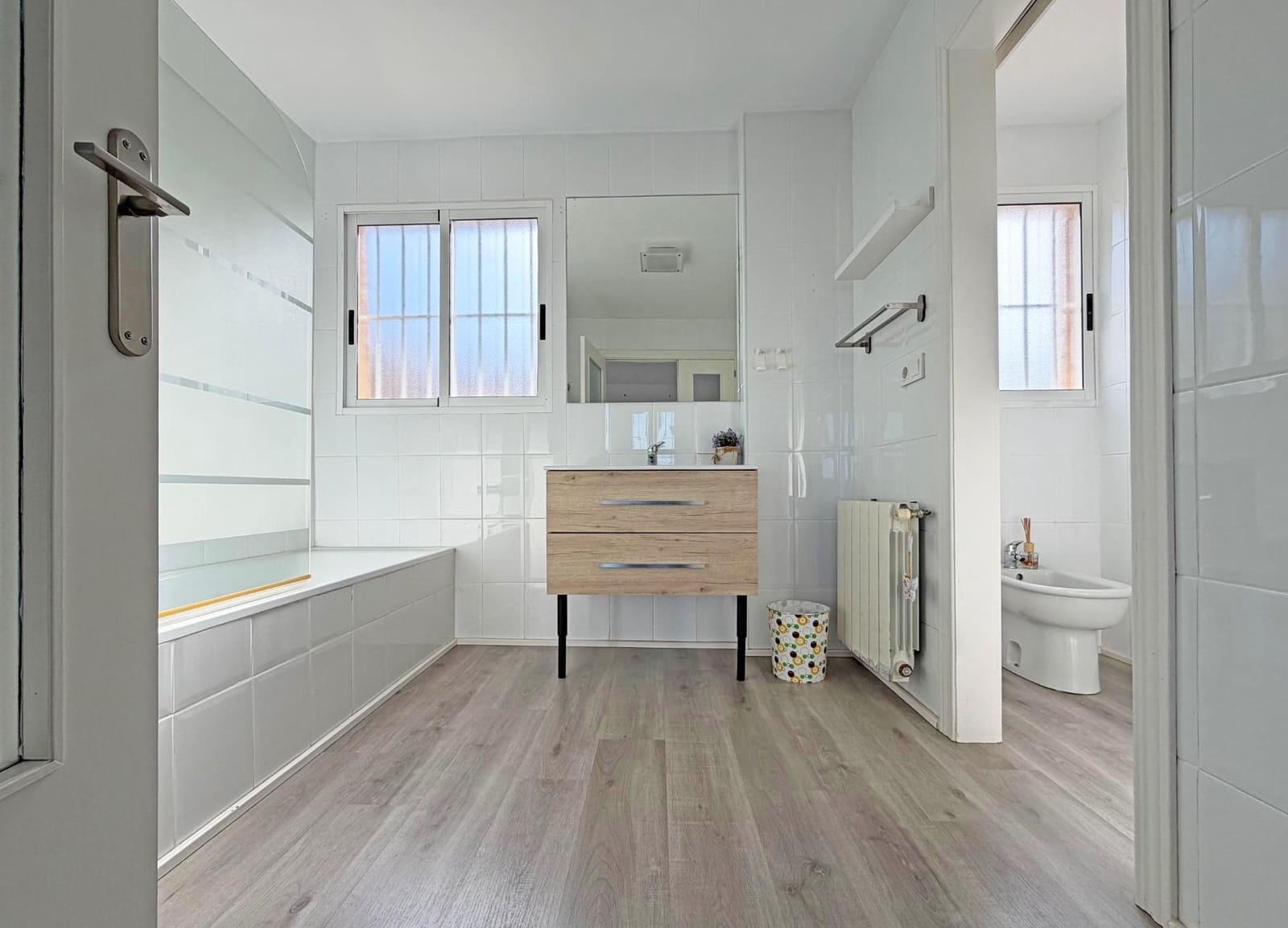 5 makuuhuone Huvila myytävänä paikassa Playa de San Juan mukana uima-altaan 
autotalli - 825 000 € (Ref: 9513602)