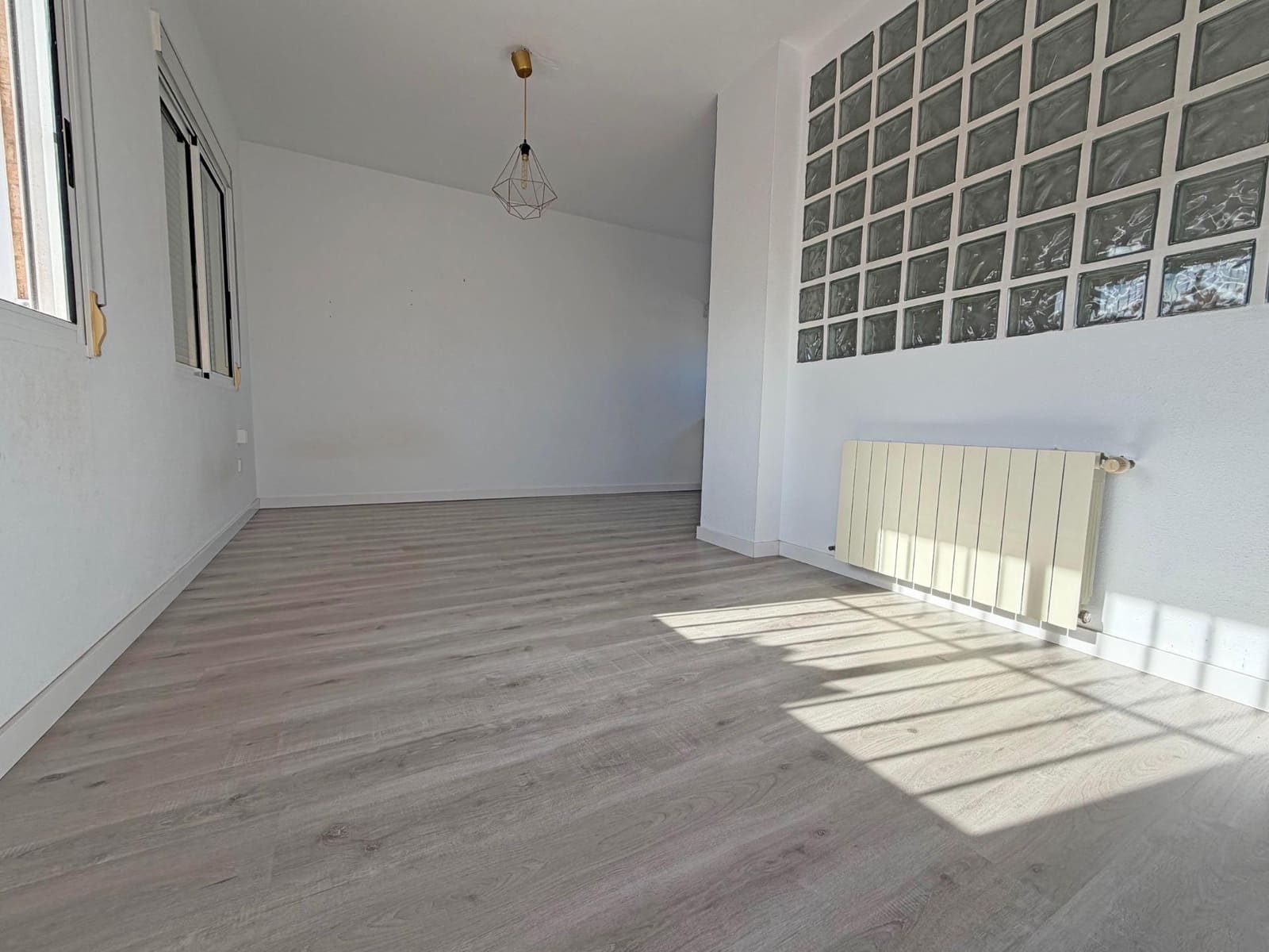 5 makuuhuone Huvila myytävänä paikassa Playa de San Juan mukana uima-altaan 
autotalli - 825 000 € (Ref: 9513602)