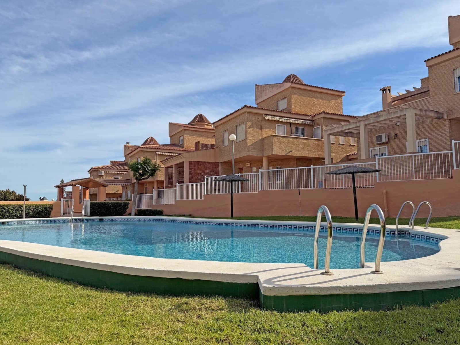 5 makuuhuone Huvila myytävänä paikassa Playa de San Juan mukana uima-altaan 
autotalli - 825 000 € (Ref: 9513602)