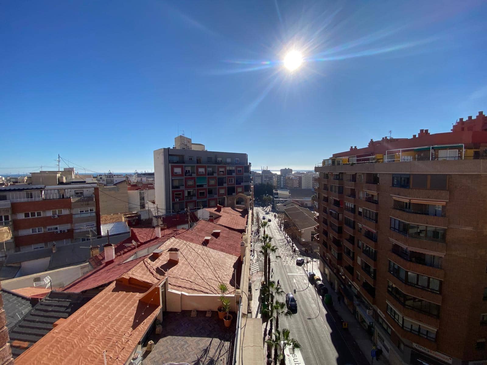 4 makuuhuone Asunto myytävänä paikassa Alicante kaupunki mukana 
autotalli - 350 000 € (Ref: 9519219)