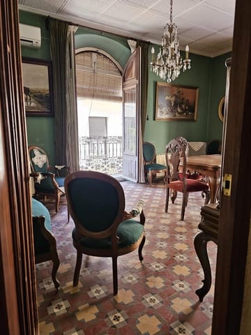 6 soveværelse Byhus til salg i Monóvar / Monóver - € 450.000 (Ref: 9519221)