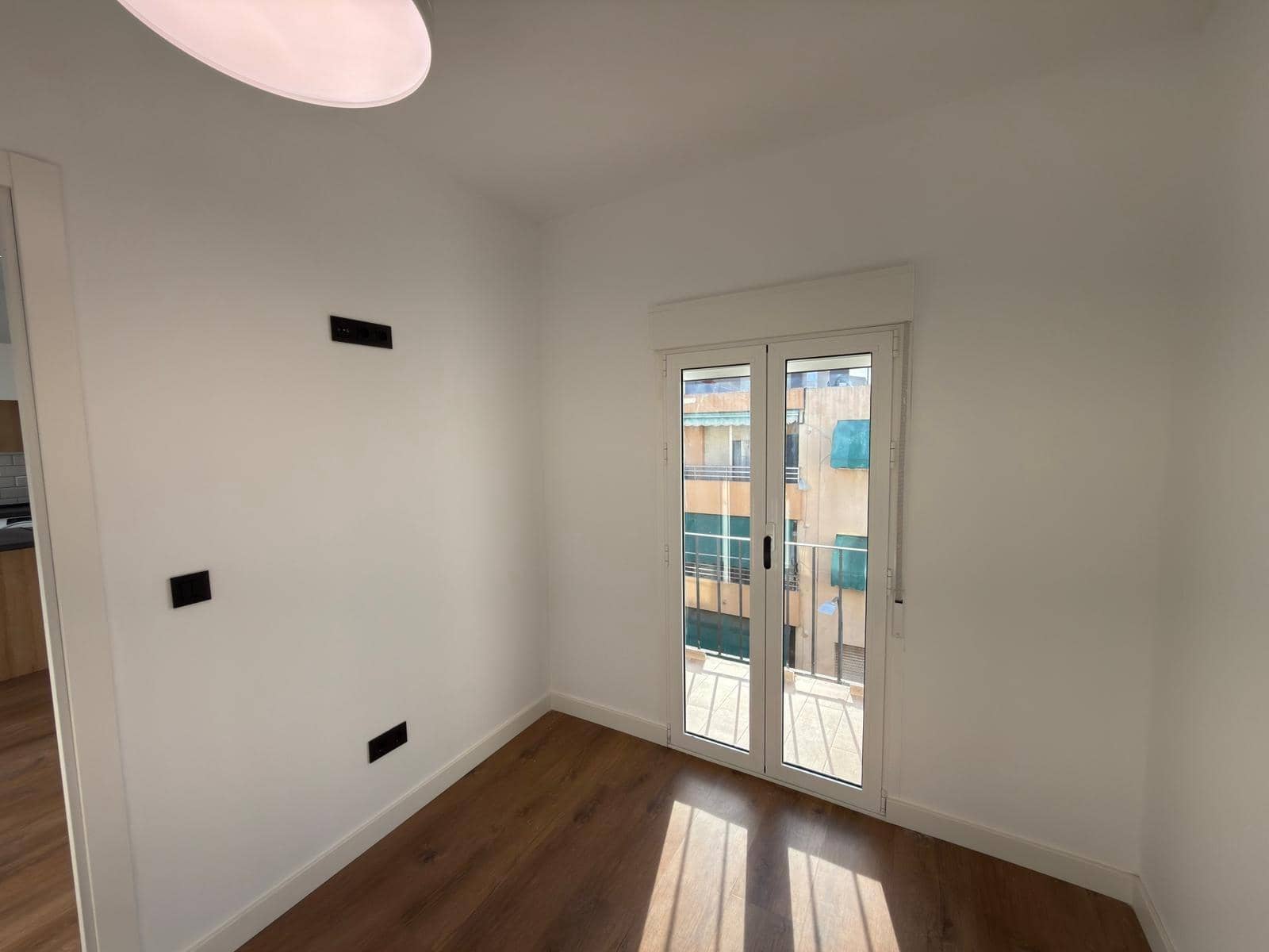 2 makuuhuone Asunto myytävänä paikassa Alicante kaupunki - 179 000 € (Ref: 9533954)