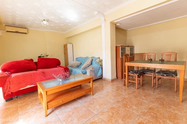 3 makuuhuone Asunto myytävänä paikassa Alicante kaupunki - 179 000 € (Ref: 9543832)