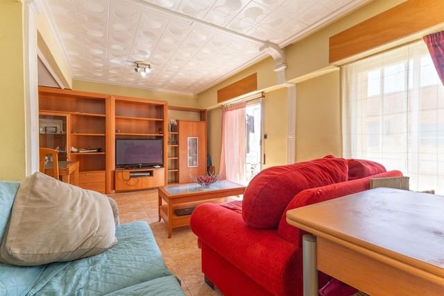 3 makuuhuone Asunto myytävänä paikassa Alicante kaupunki - 179 000 € (Ref: 9543832)