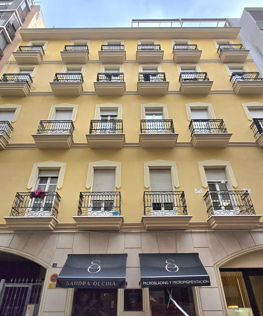 3 soveværelse Lejlighed til leje i Alicante by med garage - € 1.200 (Ref: 9569007)