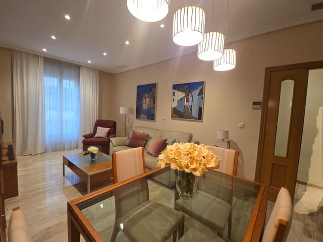 3 soveværelse Lejlighed til leje i Mercado, Alicante by med garage - € 1.200 (Ref: 9569007)