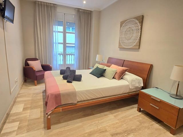 3 soveværelse Lejlighed til leje i Mercado, Alicante by med garage - € 1.200 (Ref: 9569007)