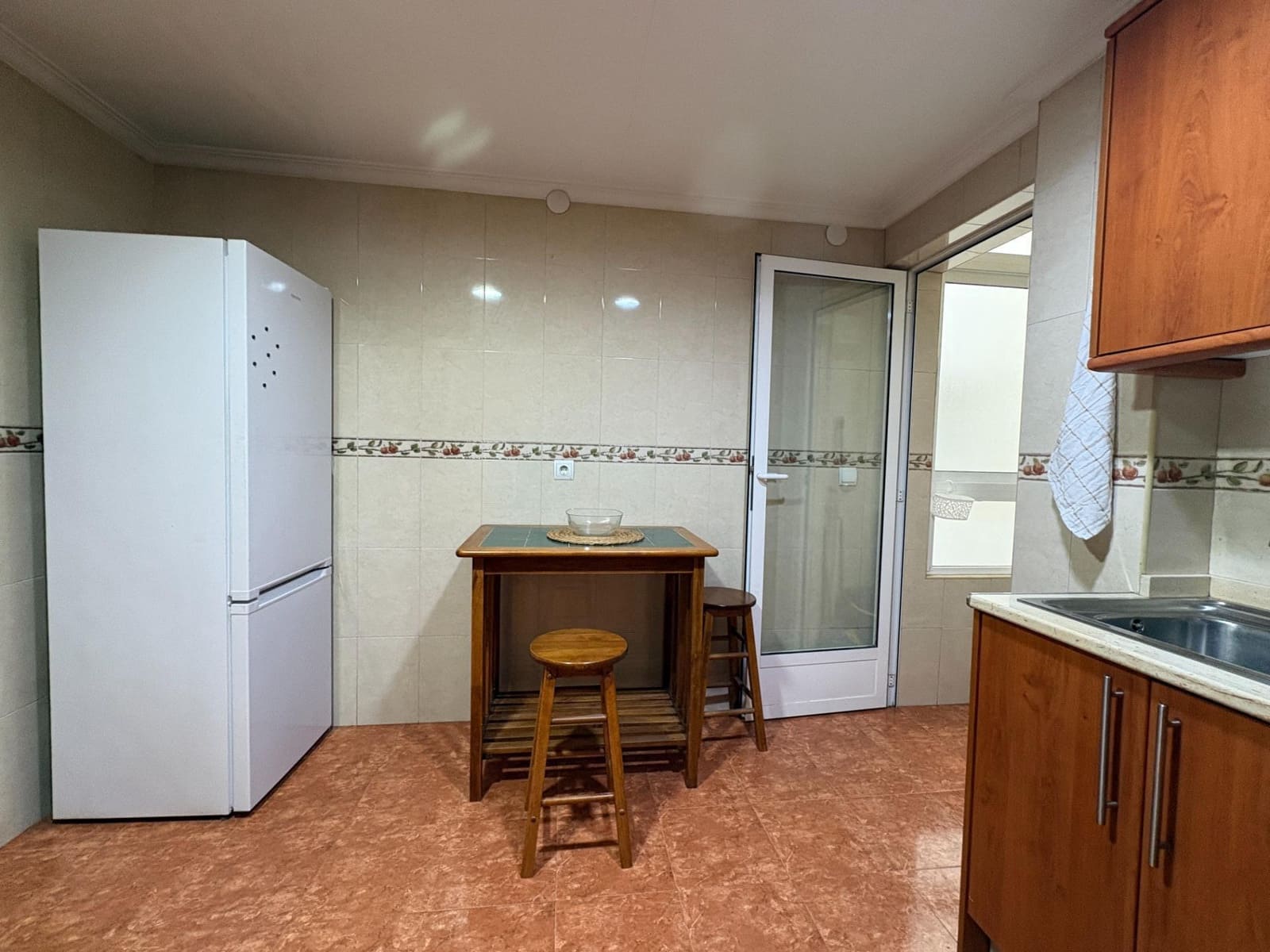 3 slaapkamer Flat te huur in San Juan de Alicante / Sant Joan d'Alacant - € 1.050 (Ref: 9571386)