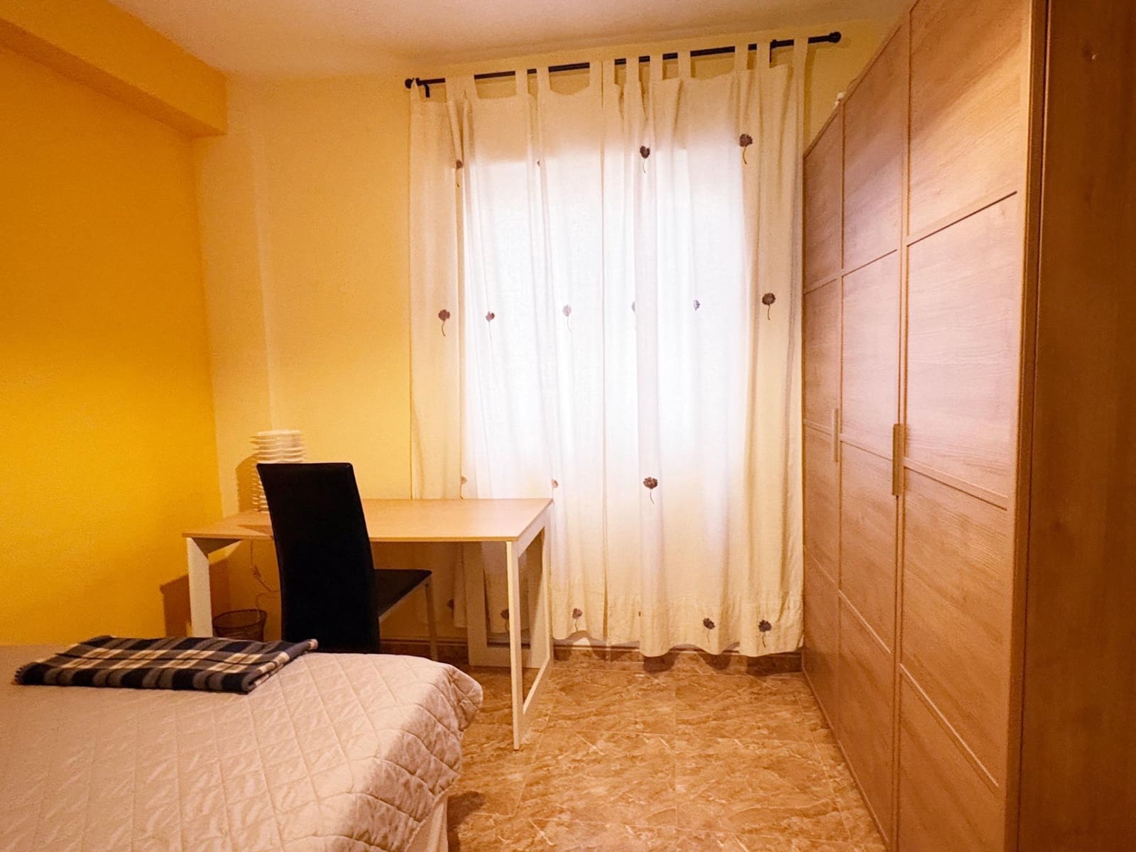 3 slaapkamer Flat te huur in San Juan de Alicante / Sant Joan d'Alacant - € 1.050 (Ref: 9571386)