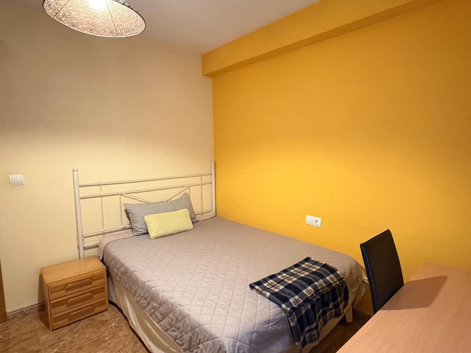 3 slaapkamer Flat te huur in San Juan de Alicante / Sant Joan d'Alacant - € 1.050 (Ref: 9571386)