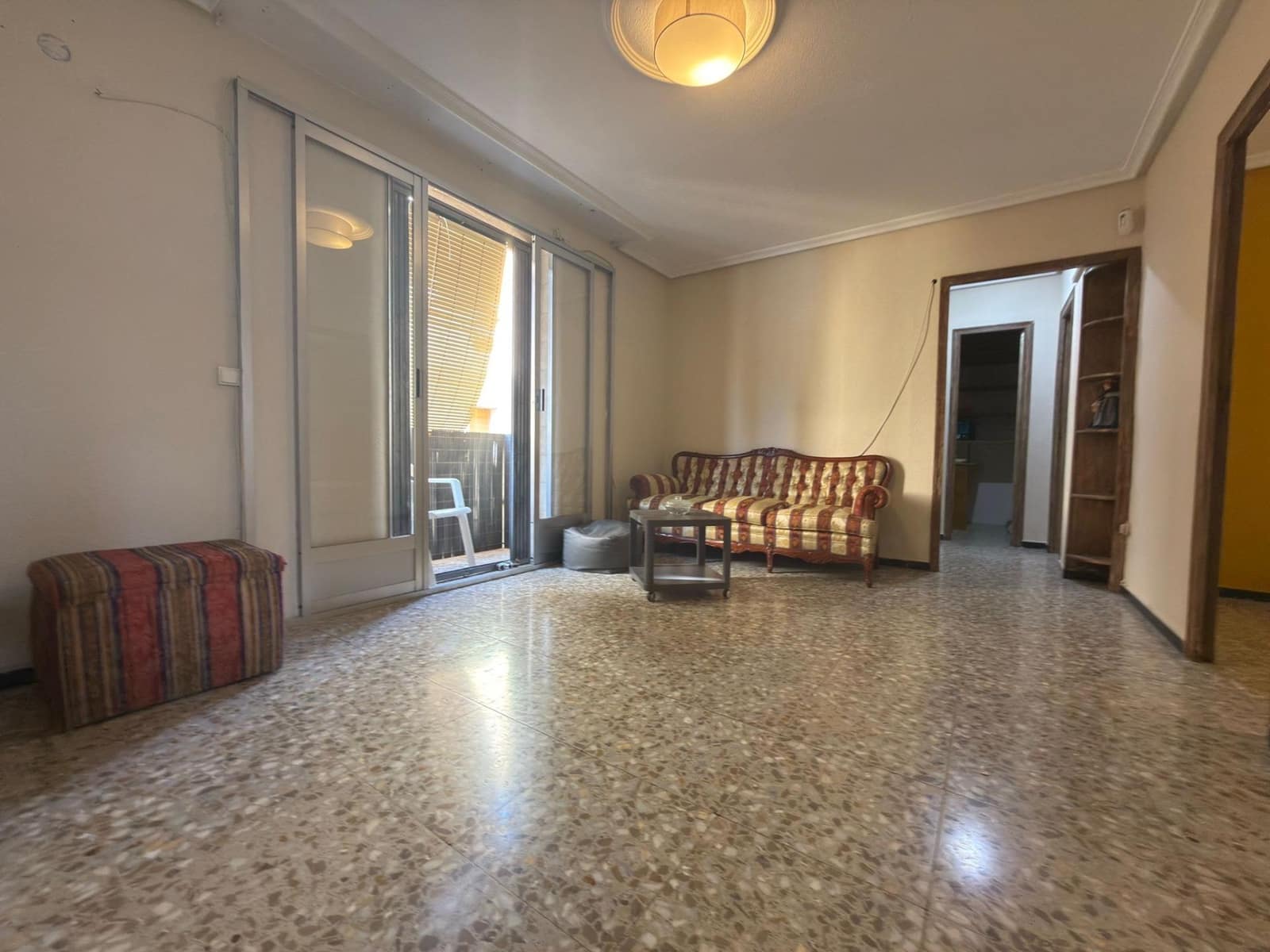 3 bedroom Flat for sale in Alicante / Alacant city - € 141,000 (Ref: 9591540)